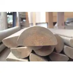 Spissede trykkimpregnerte kvalitetsstolper furu - klasse NTR A