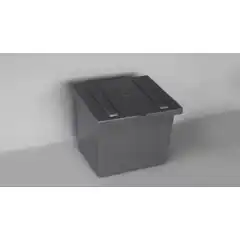 Solid oppbevaringskasse produsert for norsk klima.